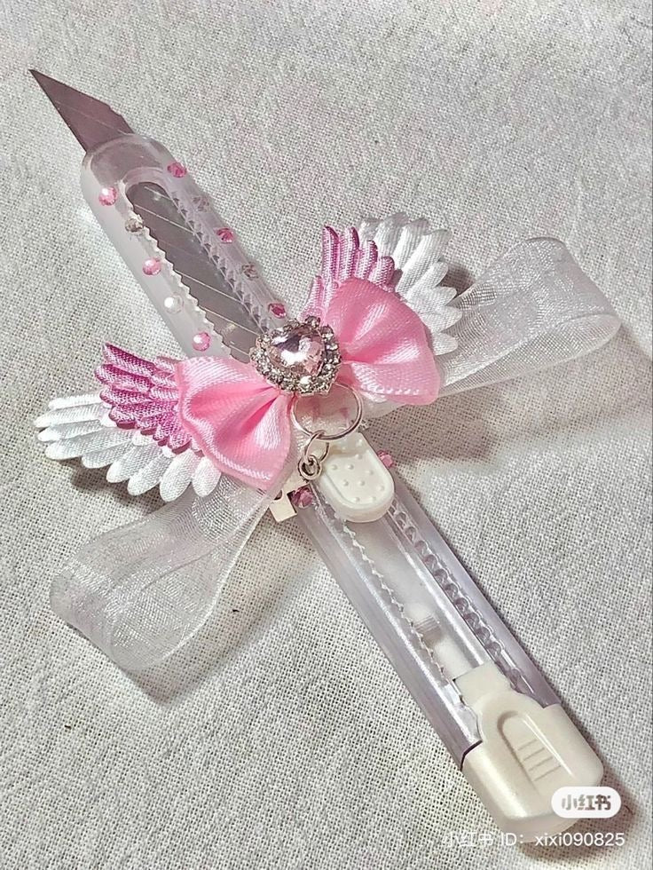 Angelia Clear & White Lolita Envelope Blade – Pink Bows & Winged Pastel Accents