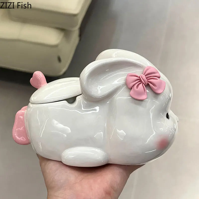 Hunny Ashtray