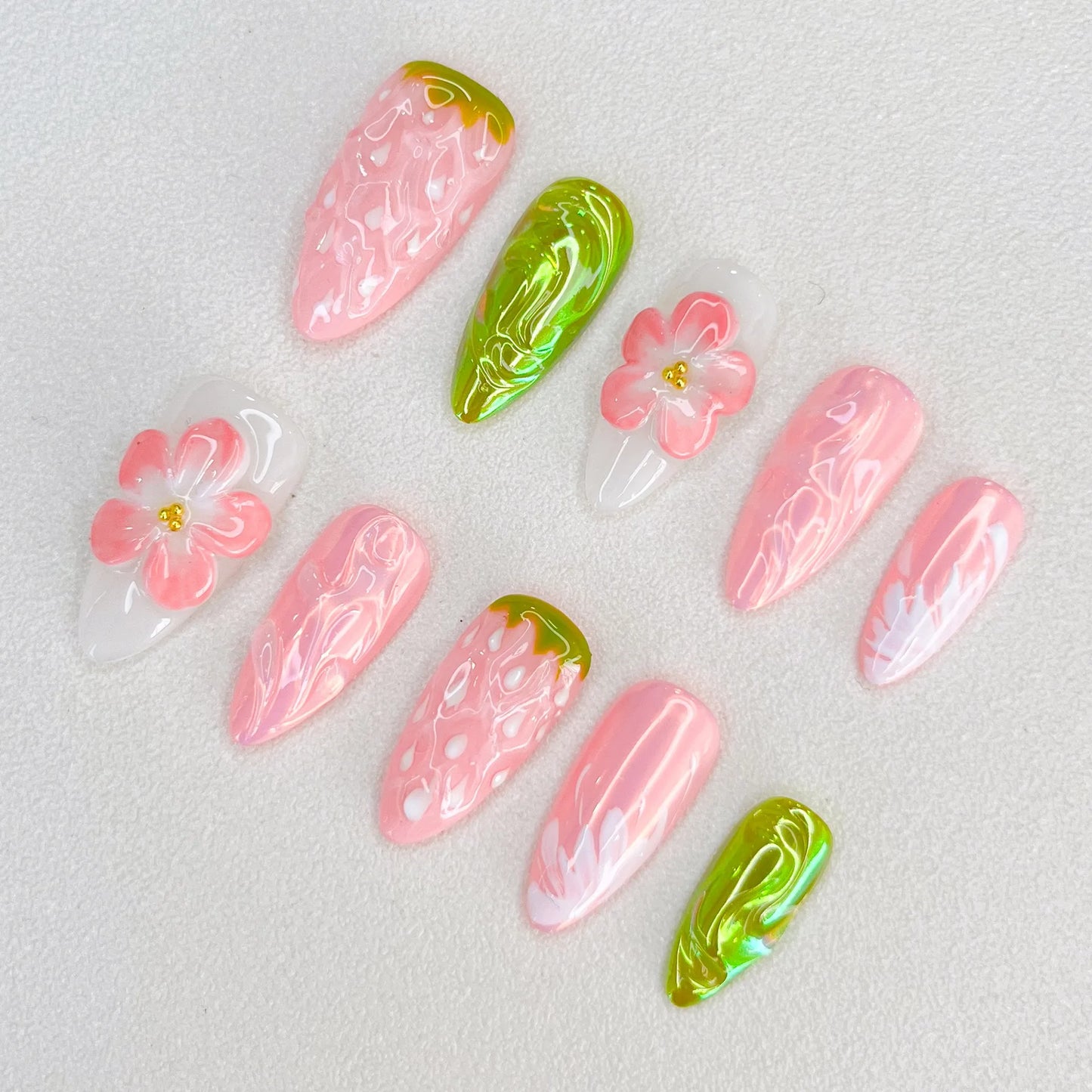 🍓 Blossom Berry Enchantment 🌸