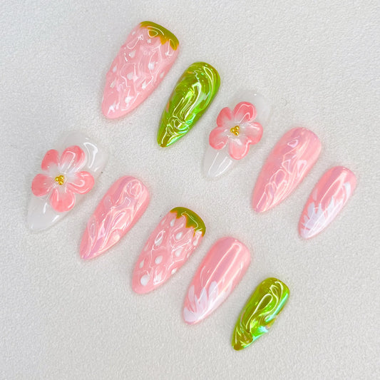 🍓 Blossom Berry Enchantment 🌸