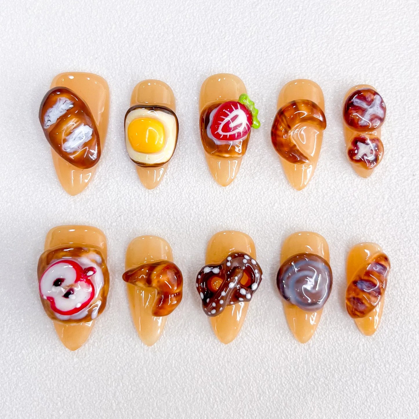 🥨 Croissant Cult