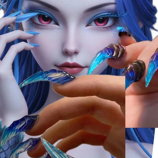 Frozen Venom 🩵 Sculpted Ice Claws