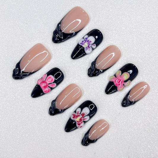 🌑 Midnight Bloom