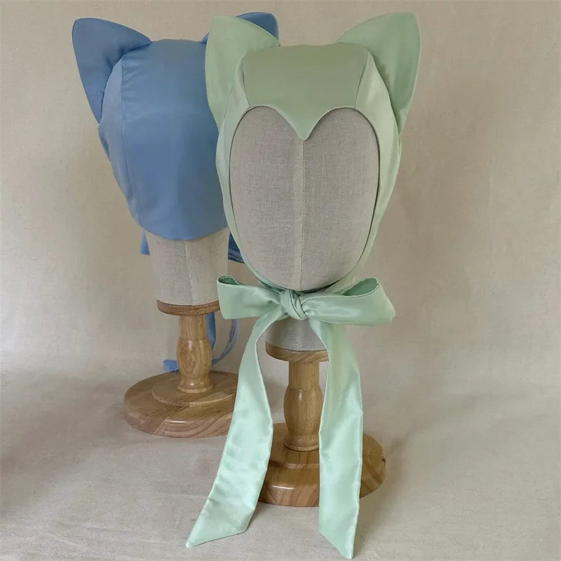 Lacebound Familiar Hoods