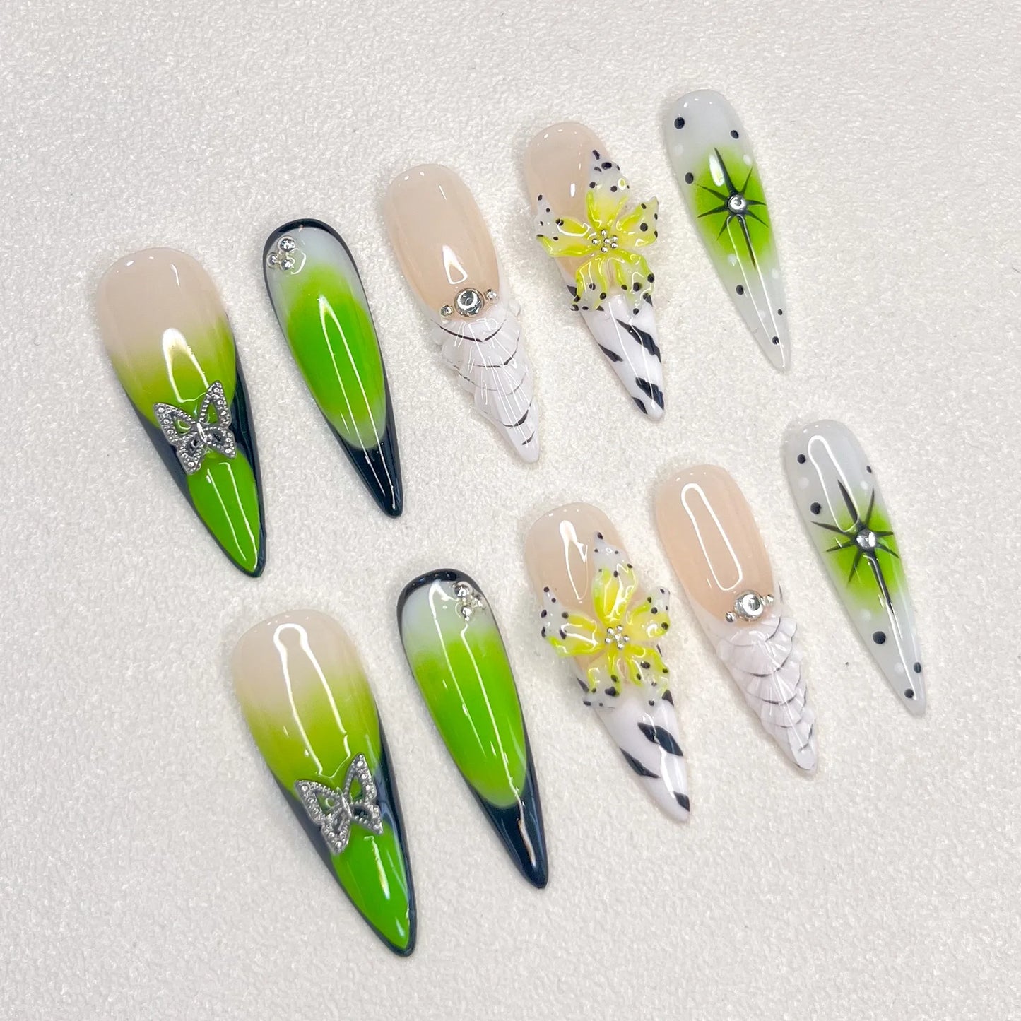 🦋 Venom Wings