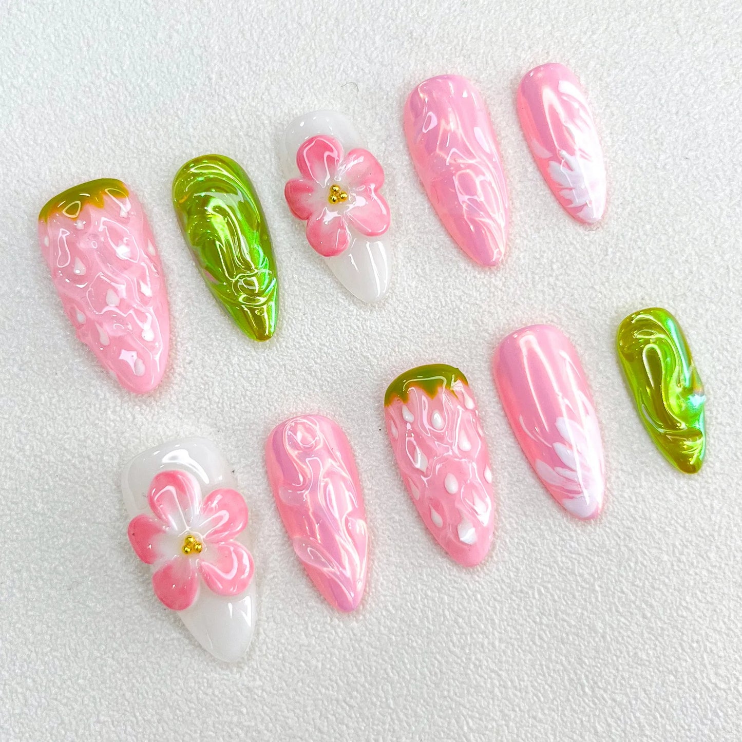 🍓 Blossom Berry Enchantment 🌸